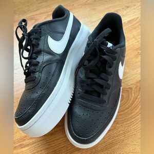 Nike Black and White COURT VISION ALTA